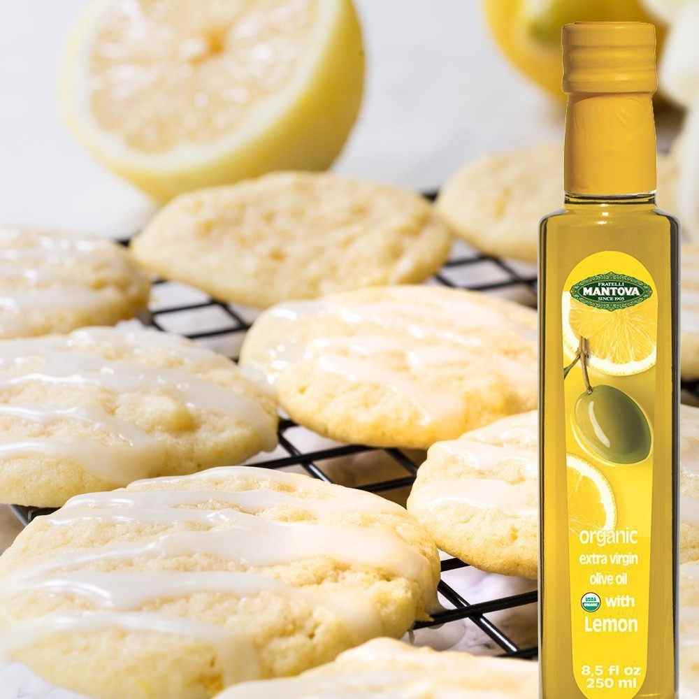 Mantova Organic Extra Virgin Olive Oil Variety Set: Garlic, Basil, Lemon, Chili (8.5 0z each)