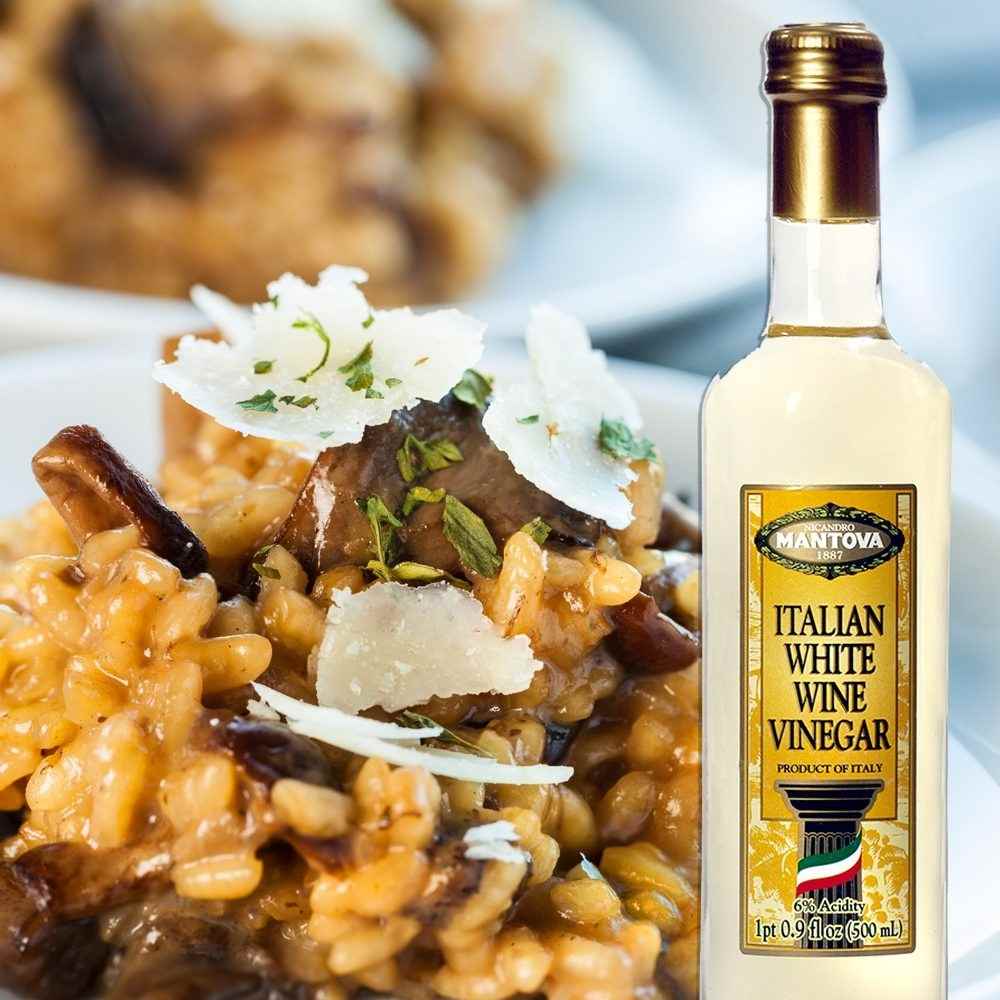 Mantova Italian White Wine Vinegar, 17 oz.