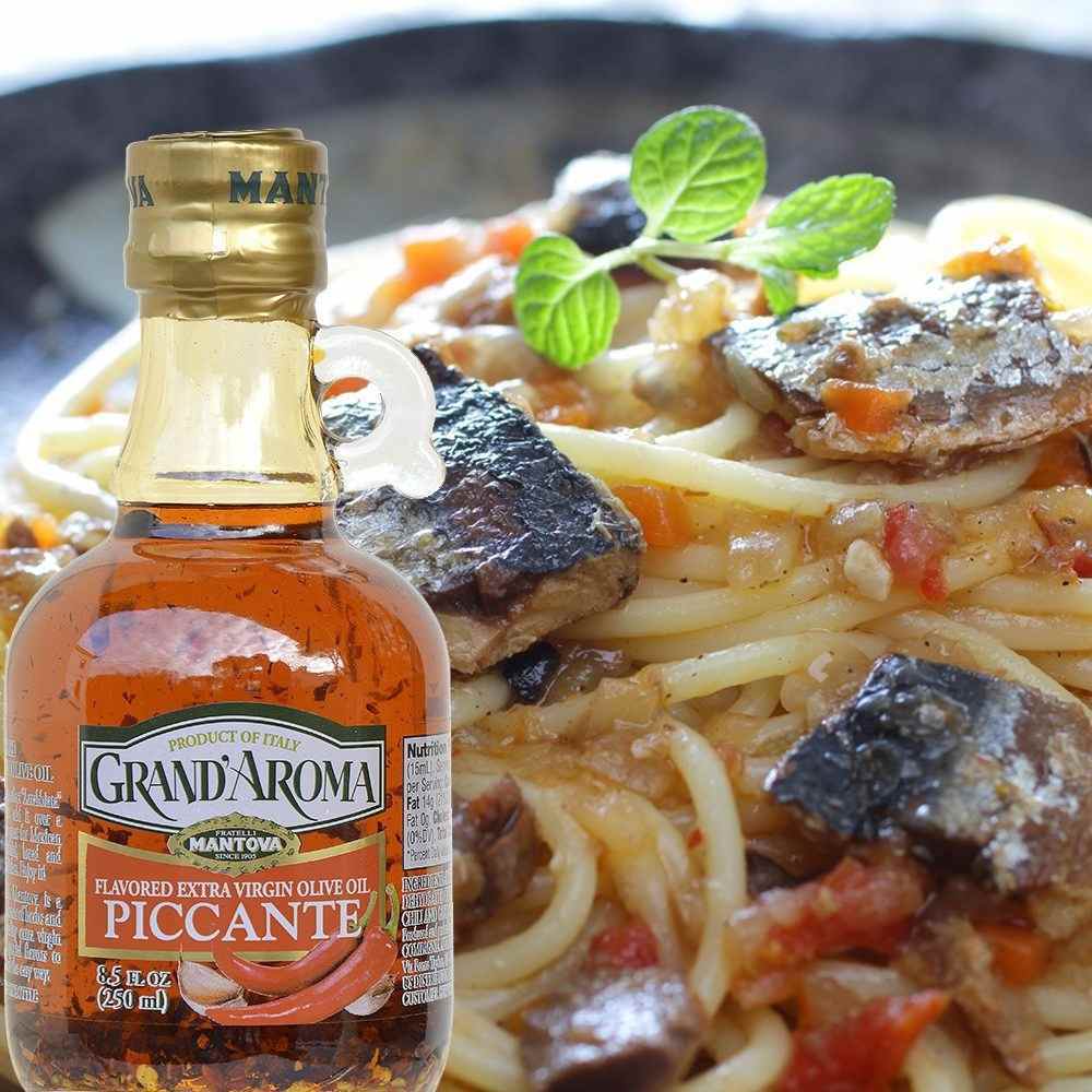 Mantova Grand'Aroma Piccante Extra Virgin Olive Oil, 8.5 oz